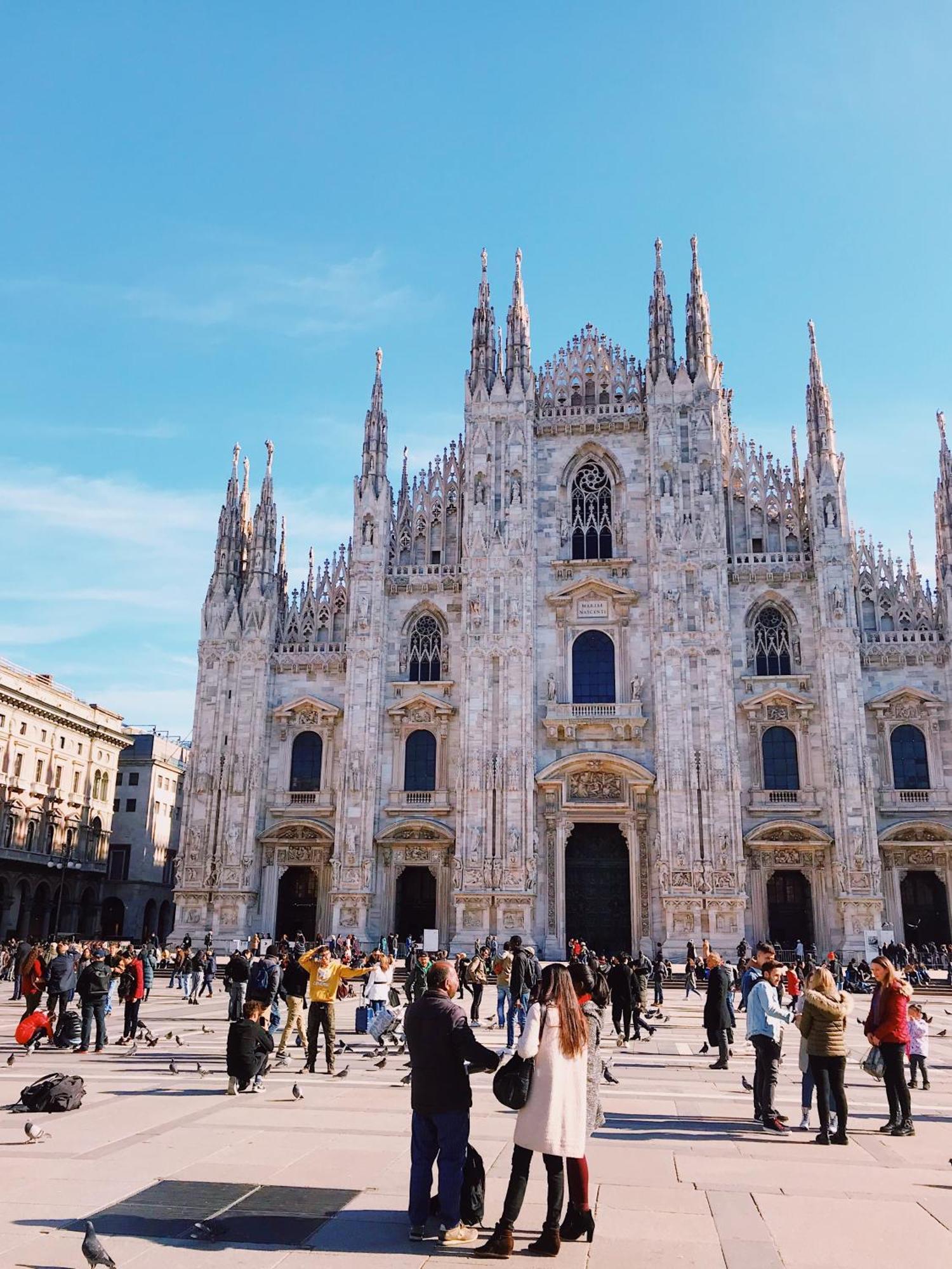 The Urban Wildlife - San Babila Duomo Apartment Milan Bagian luar foto