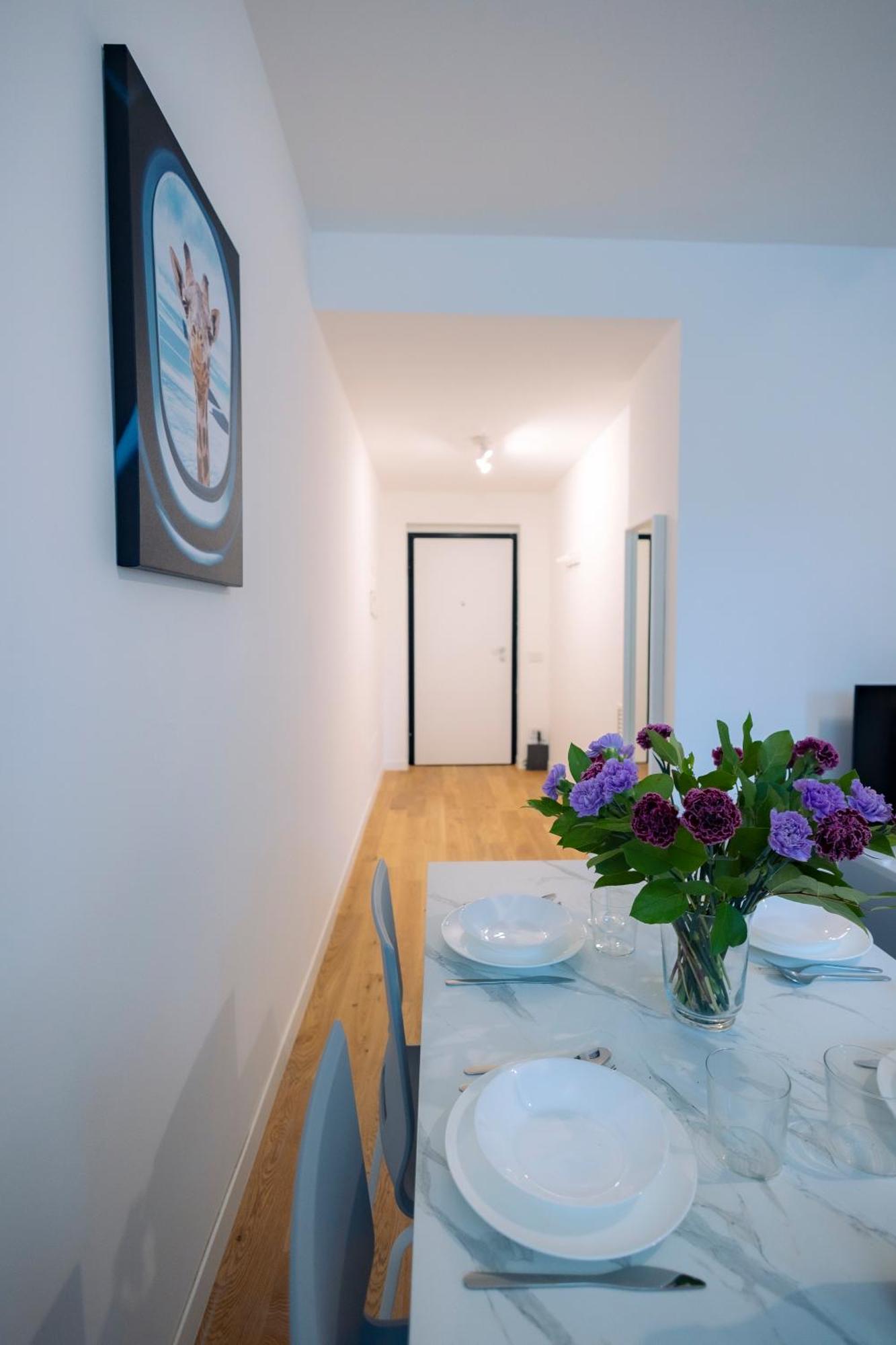 The Urban Wildlife - San Babila Duomo Apartment Milan Bagian luar foto
